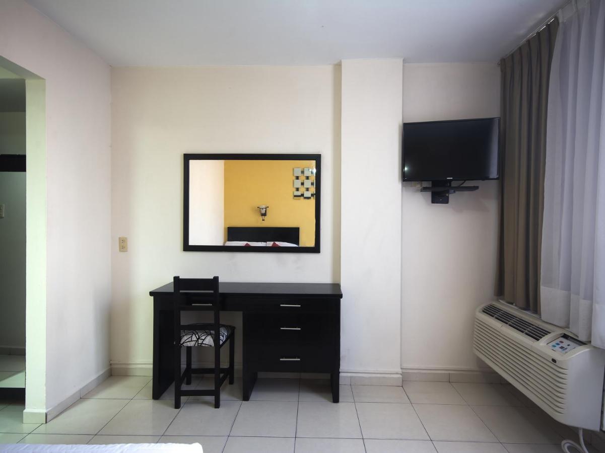 Hotel Impala De Tampico Eksteriør billede
